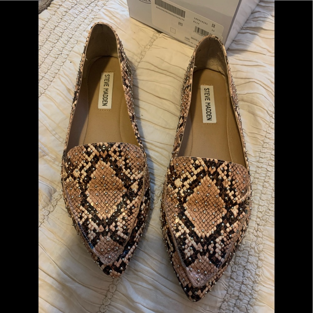 Steve Madden loafer